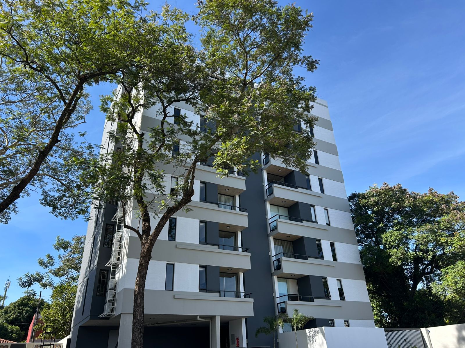 ALQUILER DE DEPARTAMENTO AMOBLADO ZONA CIT — foto 2