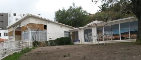 2 Casas En Venta En Seguencoma Bajo. Av. Hugo Ernst # 7622, Cerca A La Costanera