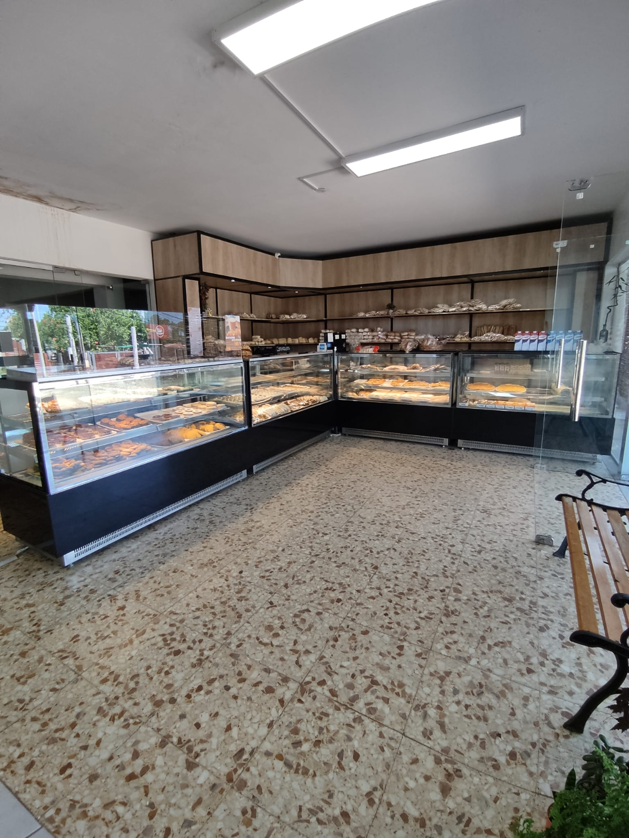 Alquiler. Multirubro, Actualmente Panadería, Clientela Fija. · Foto 6