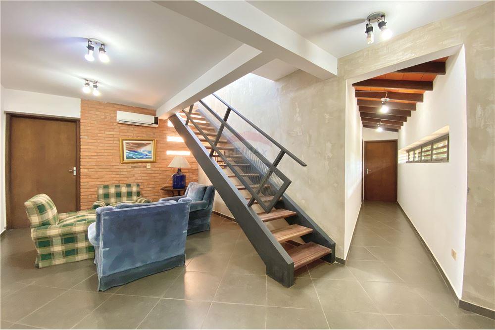 Vendo Amplia Residencia en San Bernardino zona IPS — foto 2