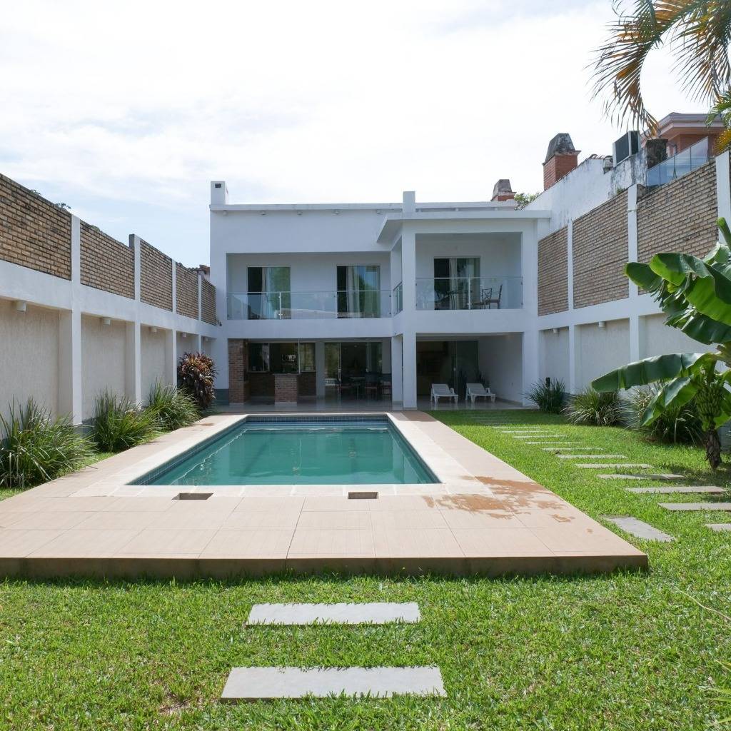 ALQUILO HERMOSA RESIDENCIA CON PISCINA EN BO JARA — photo 2