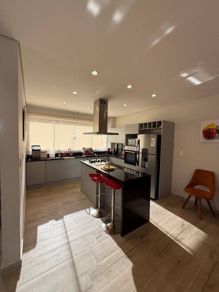 Casa en Venta – Sunset Hills, San Bernardino — foto 2