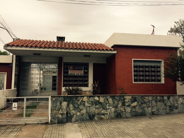 Con Renta. 2 Casas En Un Padrón