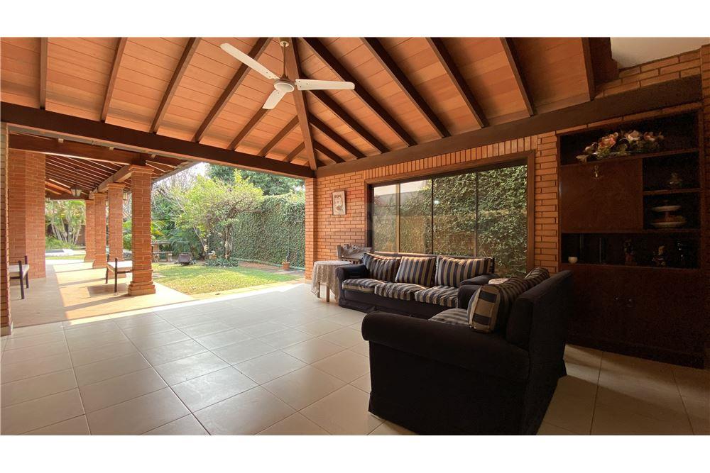 VENTA RESIDENCIA EN ASUNCIÓN - VISTA ALEGRE — foto 3
