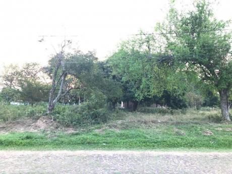 Capital Vende Terreno Zona Yacht Y Golf Club Paraguayo.