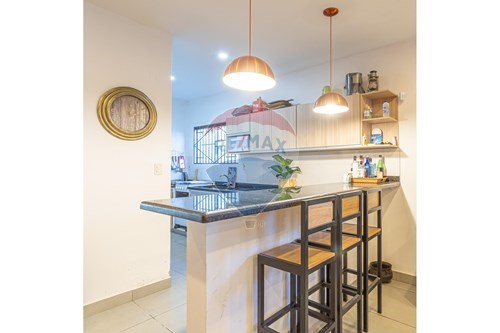 En Venta Casa En San Bernardino Sobre La Avenida Ciervo Cuà — foto 3