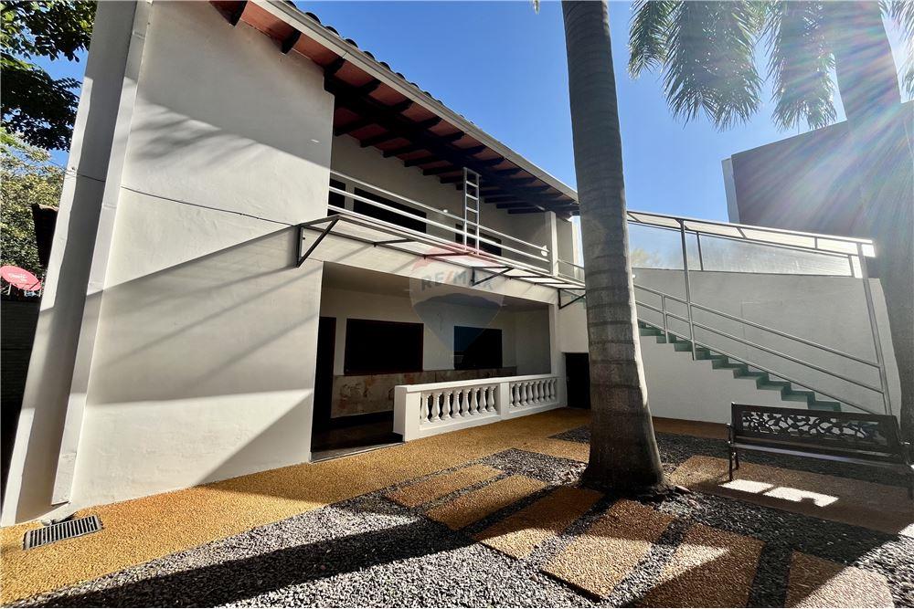 CASA EN ALQUILER - LOMA PYTÁ — foto 3