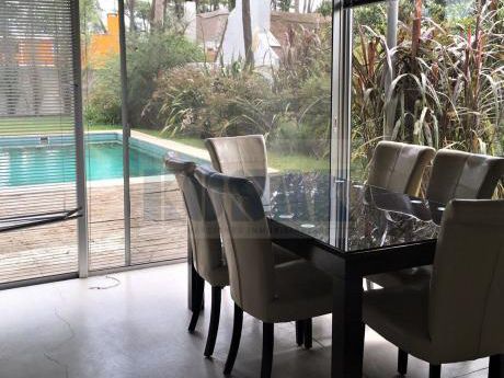 Kosak Punta Casa Estrena Prox. Colegios, Centros Comerciales, Ideal Todo El Año
