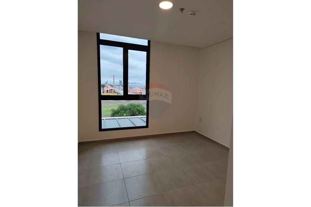 Último en venta Departamento 2 Dormitorios 2 baños — foto 2