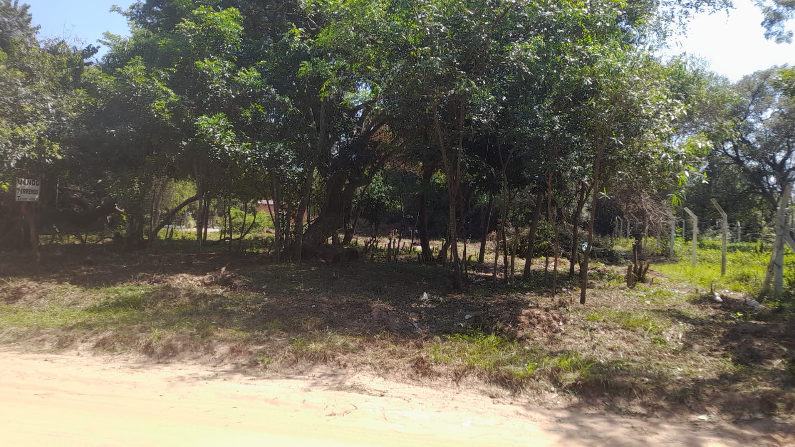 VENDO DOS TERRENOS JUNTOS EN JUAN DE AYOLAS! — foto 2