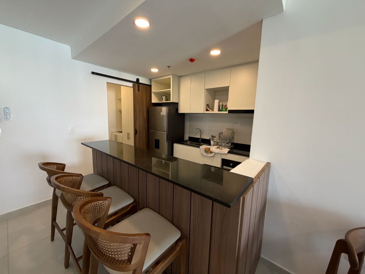 Alquilo Departamento Amoblado y Equipado de 2 habitacioes Sobre Molas López — foto 2