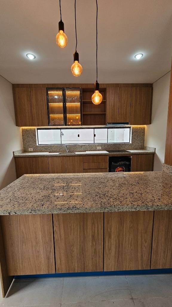 ALQUILO DÚPLEX DE 3 HABITACIONES EN LUQUE — foto 3