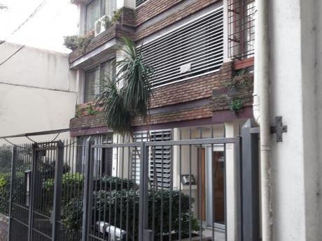 Apartamento En Cordón Sur 3 Dormitorios, Patio Y Cochera Financia.