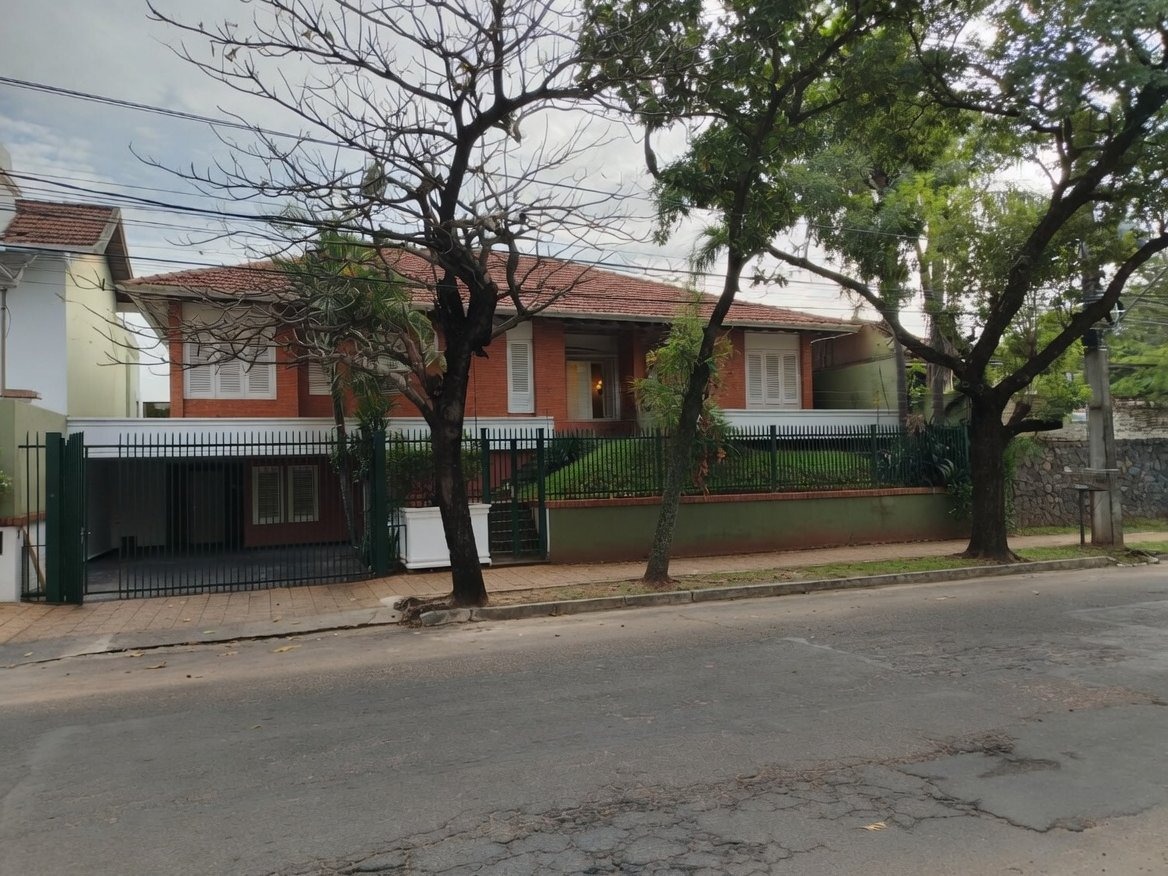 Departamento en venta bajo precio de mercado en Asunción