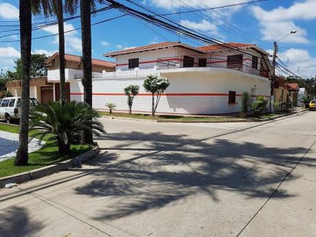En Alquiler Departamento Semi Independiente