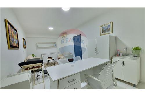 Oficina - Alquiler - Villa Aurelia — foto 2