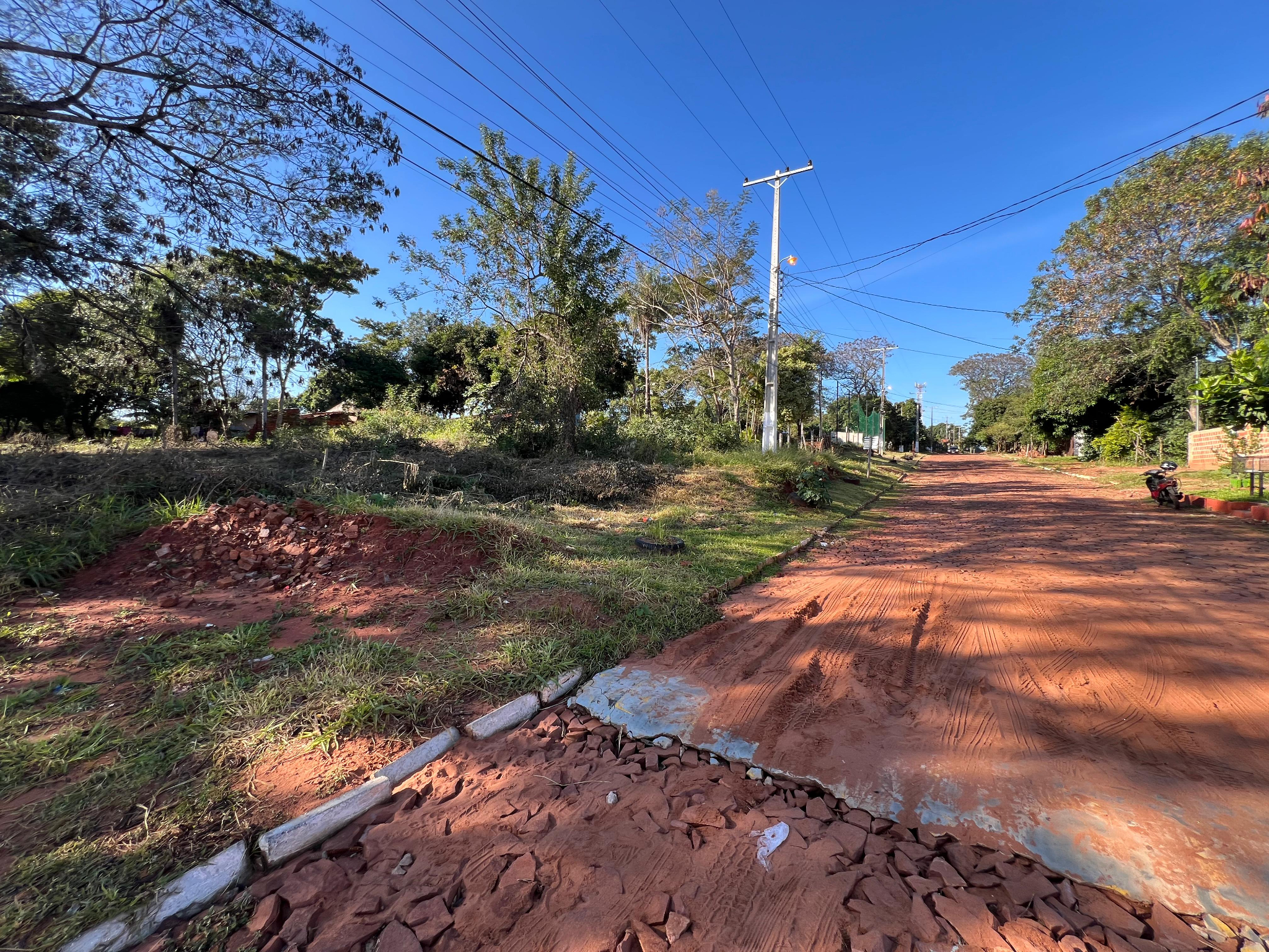 Terreno en Ñemby de 1.040m2, ideal para inversion 23x44  399,000,000 ₲ — foto 3