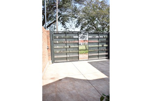 Alquiler DUPLEX en Lambare, Mbachio II, zona Yacht. — foto 3
