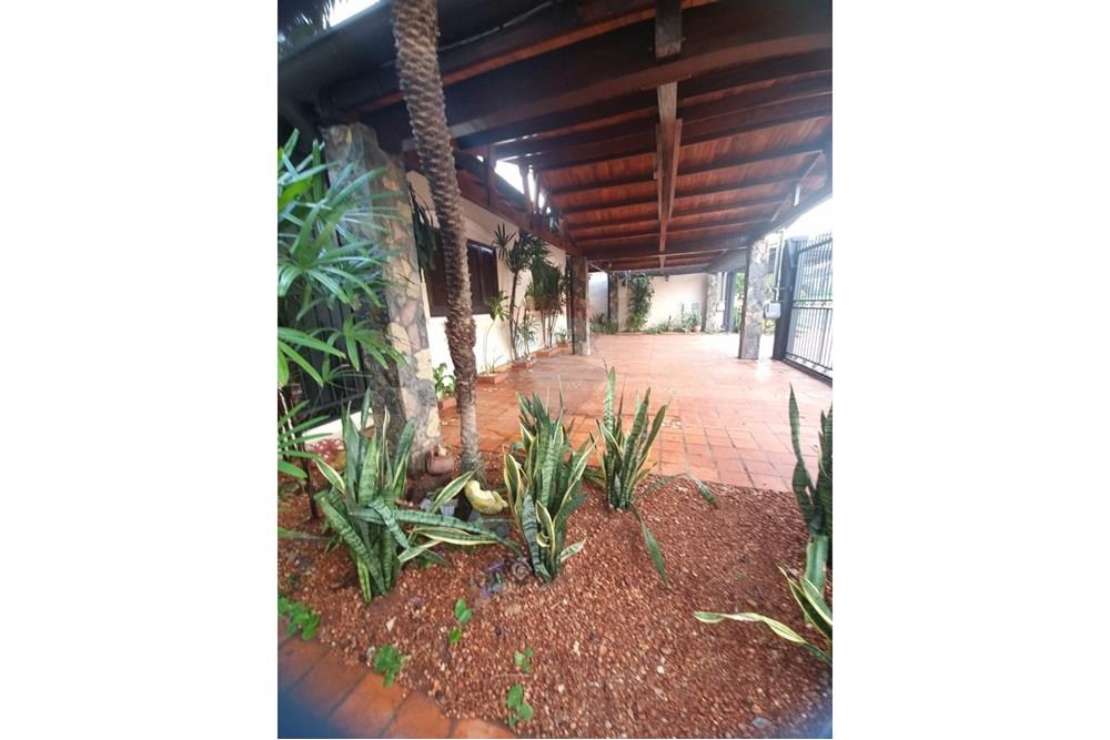 Alquilo Lujosa Casa en Bo Madame Lynch — foto 3