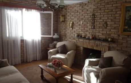 Preciosa En P. U . - 2 O 3 Dorm., 2 Baños + Bbcoa. - 200 M2 Edif.