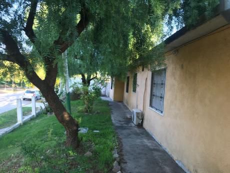 Casa De 3 Dormitorios Sayago.