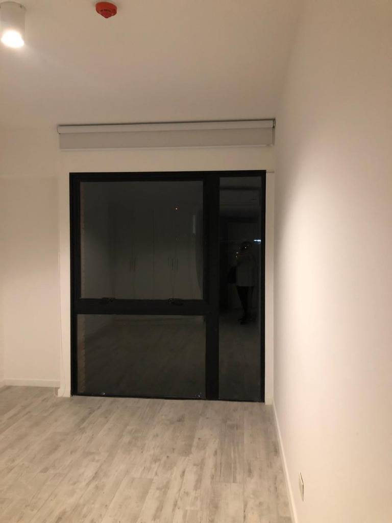 Monoambiente c/cochera, piso 3, Ed. Solano Ubrique, Barrio Jara — foto 3