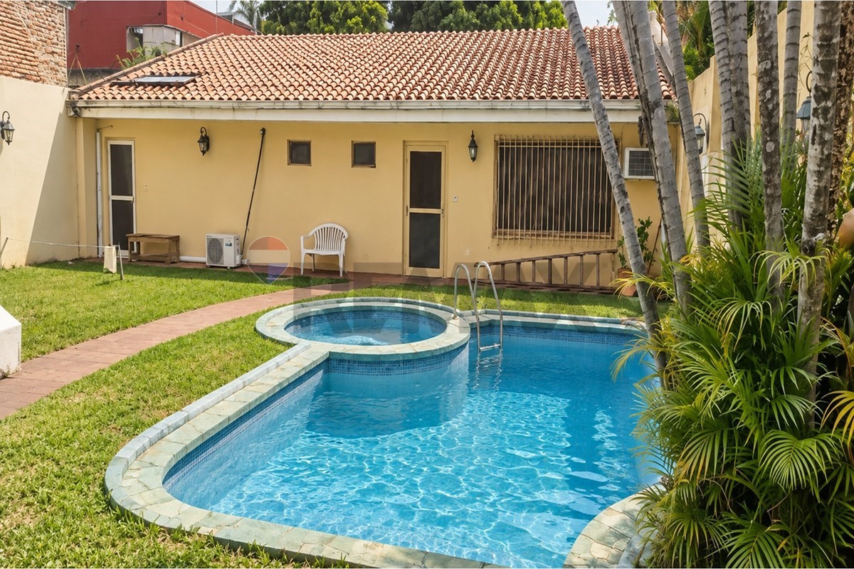 Casa en venta en Tembetary