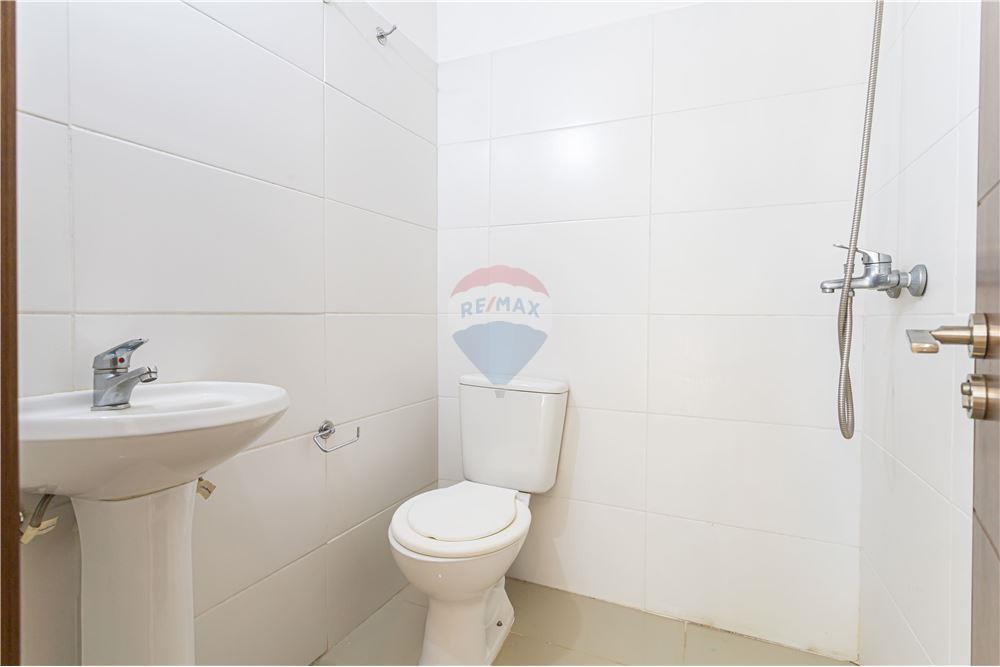 VENDO MONOAMBIENTE CERCA DE LA UNA — foto 2