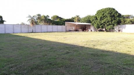 Terreno Para Deposito En Venta, Nueva Carretera Santa Cruz - Warnes 2500 Mts2.