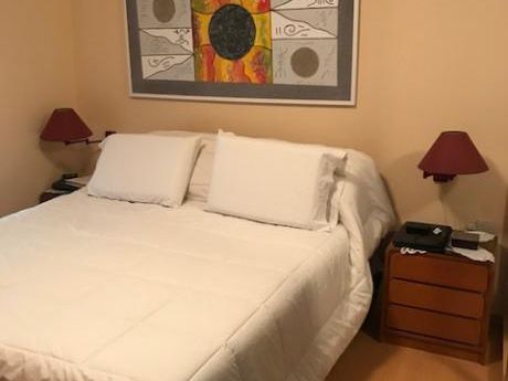 Impecable Casa. Hay Pocas De Estas En La Zona