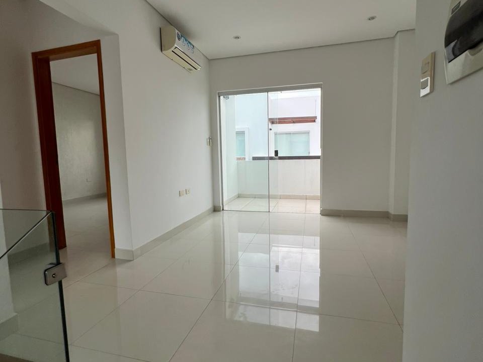 ALQUILO CASA EN CONDOMINIO EN BARRIO ITA ENRAMADA — foto 3