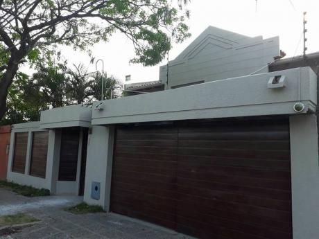 Casa En Venta En Avenida Mutualista Y 3er Anillo