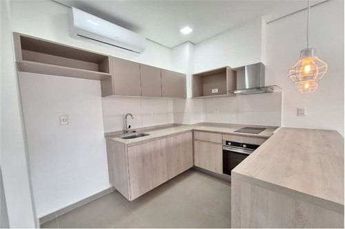 Alquilo Dpto en el Edificio Residence Del Maestro — foto 3