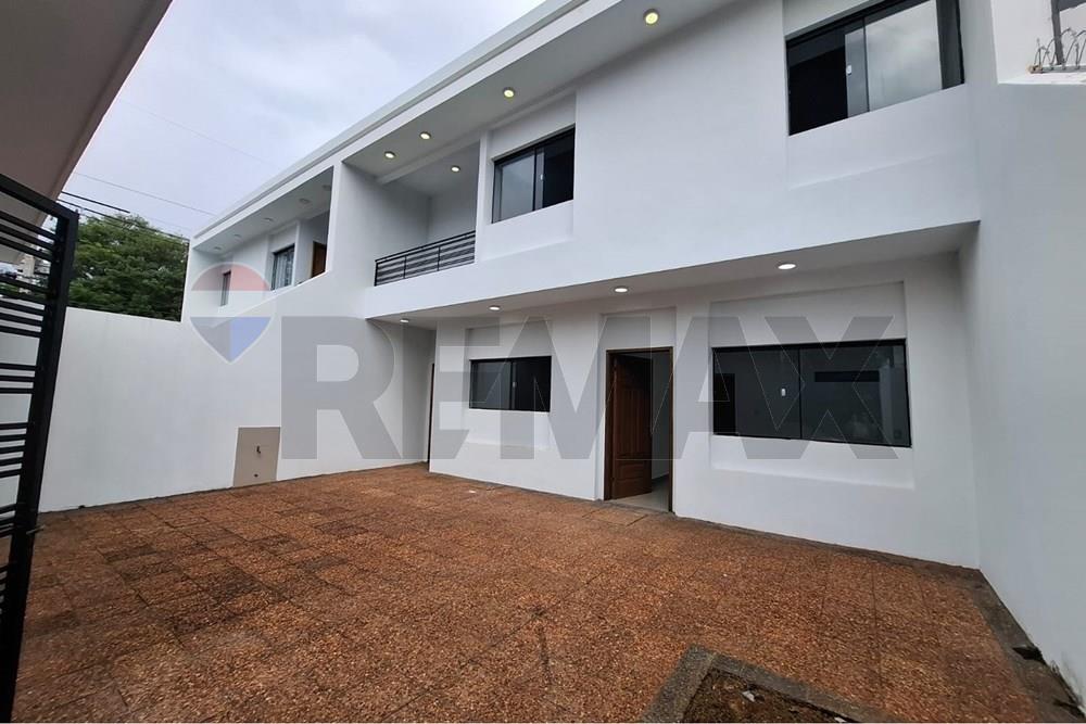 ALQUILO DUPLEX A ESTRENAR- ZONA SHOPPING SANLORENZO — foto 2