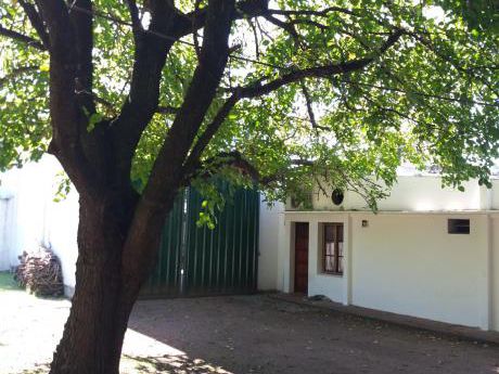 Valdense : Venta Casa Con Galpón Y Gran Deposito