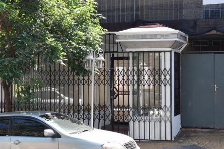 Alquiler De Hermoso Salón Comercial