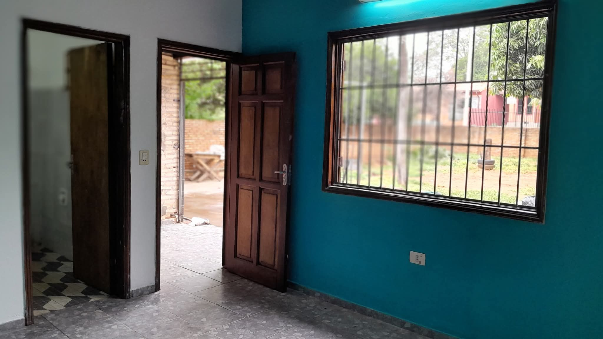 VENDO  CASA EN  VILLA ELISA — foto 3