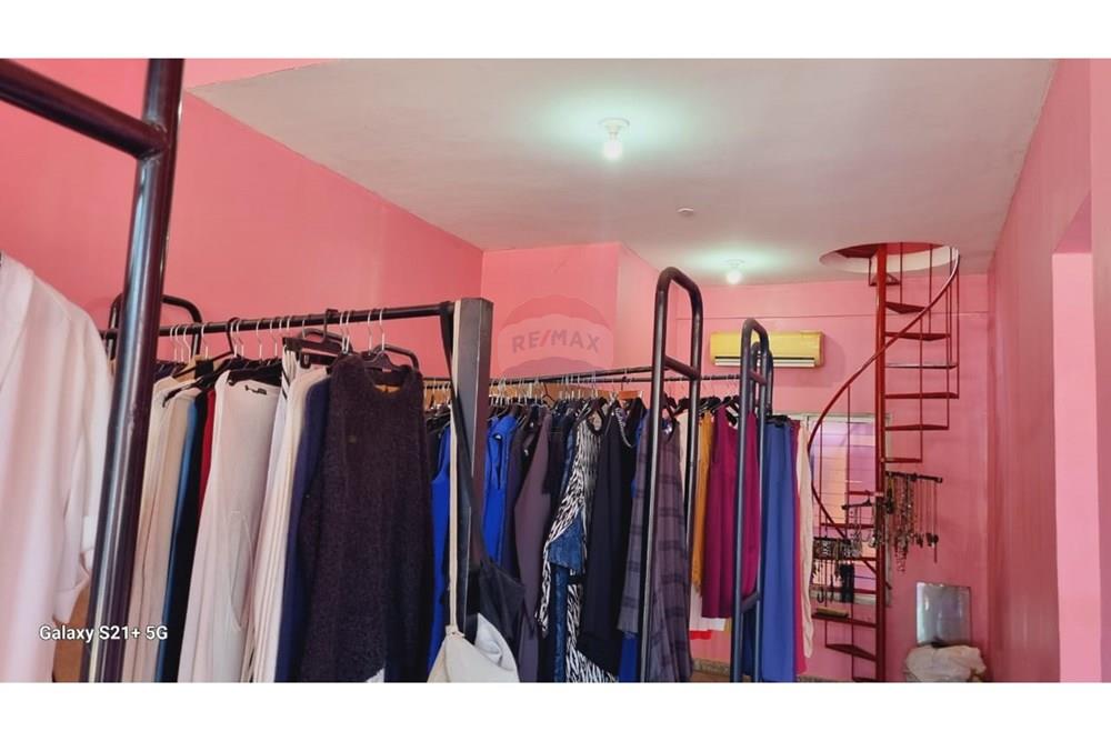 SALON COMERCIAL — foto 2