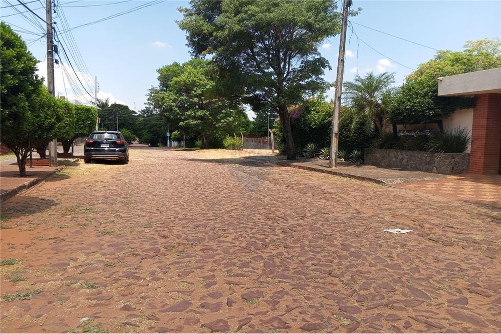 ALQUILO DEPARTAMENTO AMOBLADO-ÑEMBY B° SAN CARLOS — foto 3