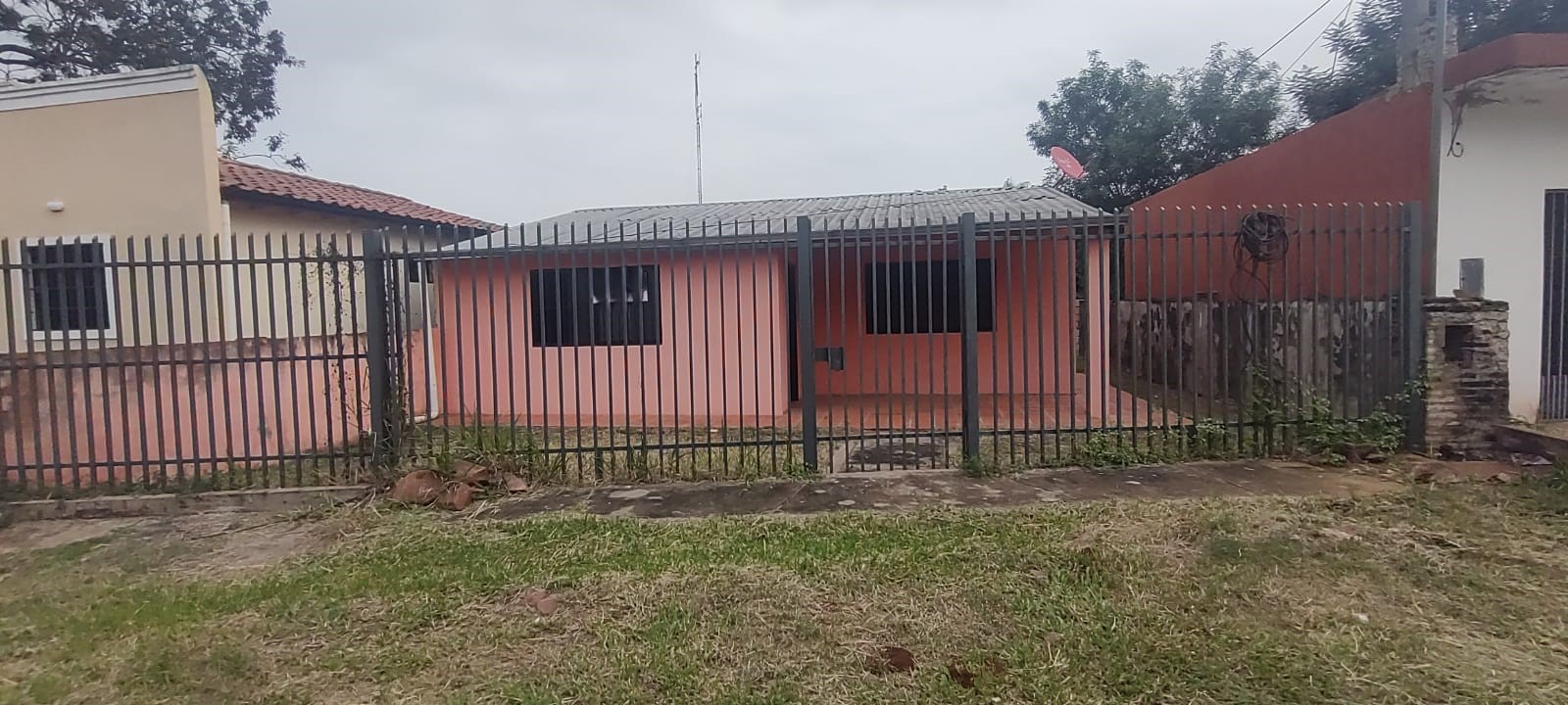 Casa con amplio terreno en San Lorenzo — foto 2