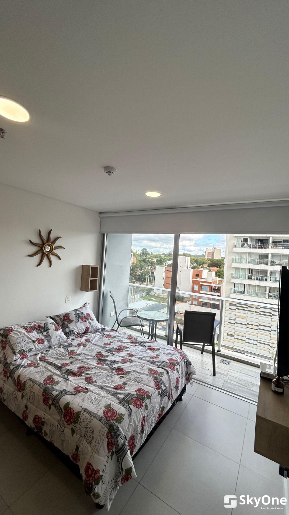 EN VENTA MONOAMBIENTE AMOBLADO EN BARRIO MBURUKUJA ASUNCION — foto 2