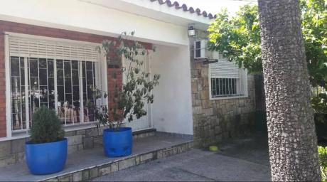 Vendo Casa De 3 Dormitorios En Colon