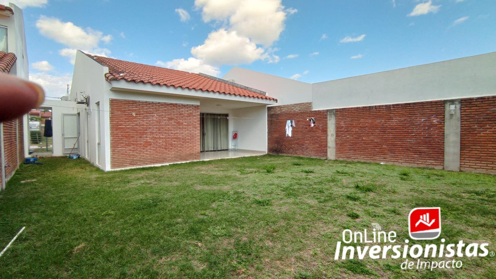 CASA EN ALQUILER DE 1 PLANTA EN CONDOMINIO