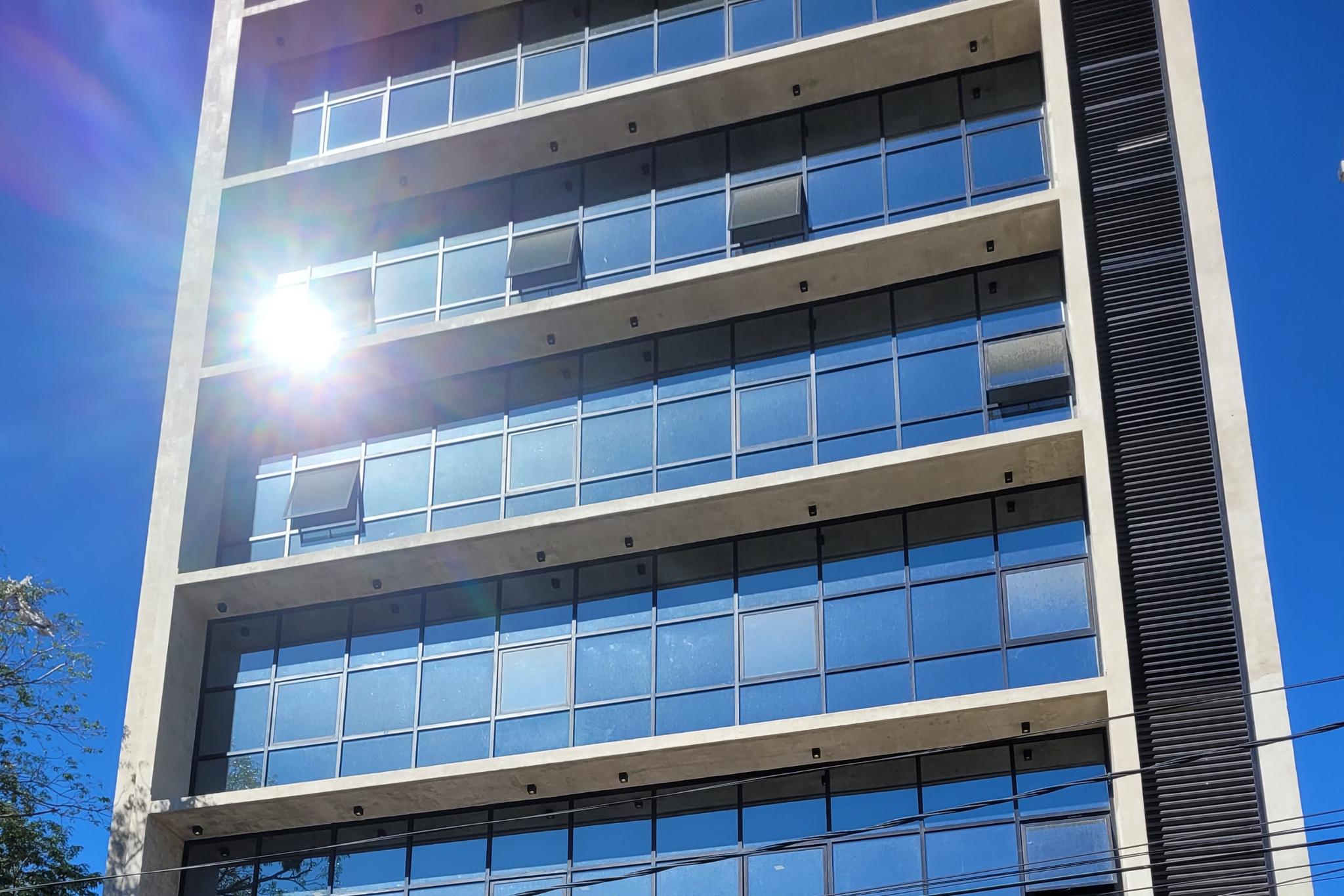 En alquiler oficinas corporativas Edificio Eteria — foto 2