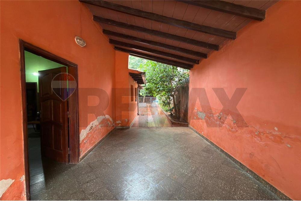 Casa en venta en Luque — foto 2