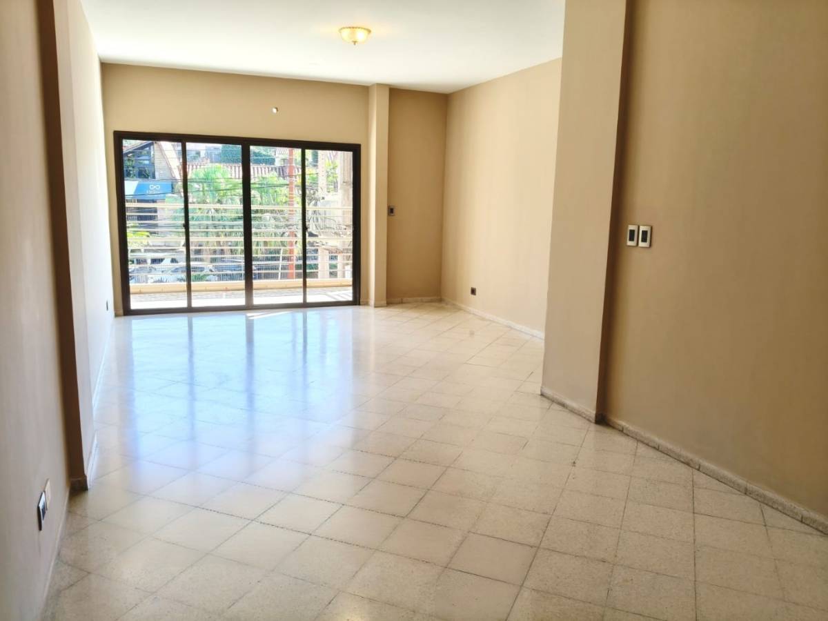 En alquiler departamento de 3 dormitorios + área de servicio . ID 47351 — foto 2
