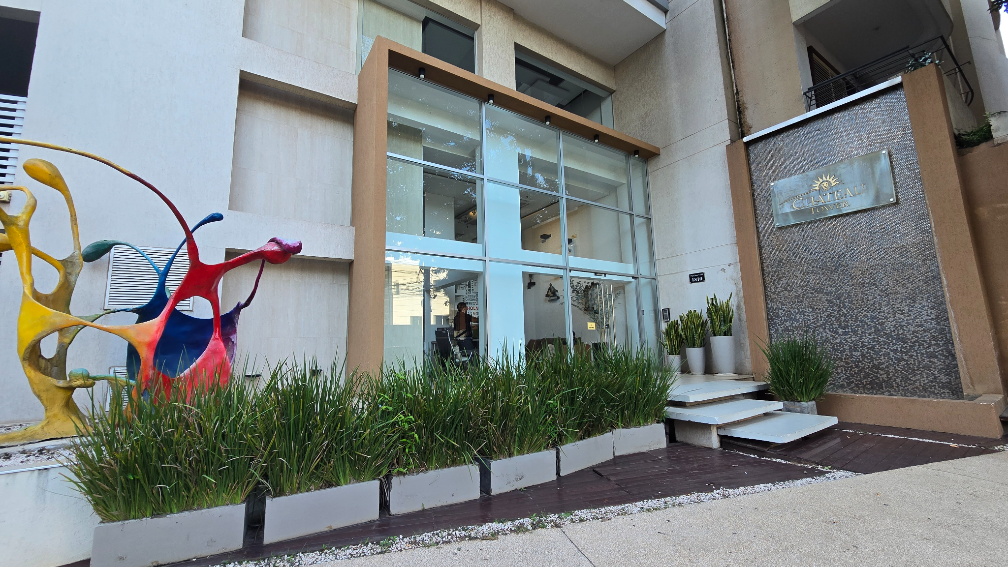 Departamento Amoblado A Pasos Del Shopping Del Sol