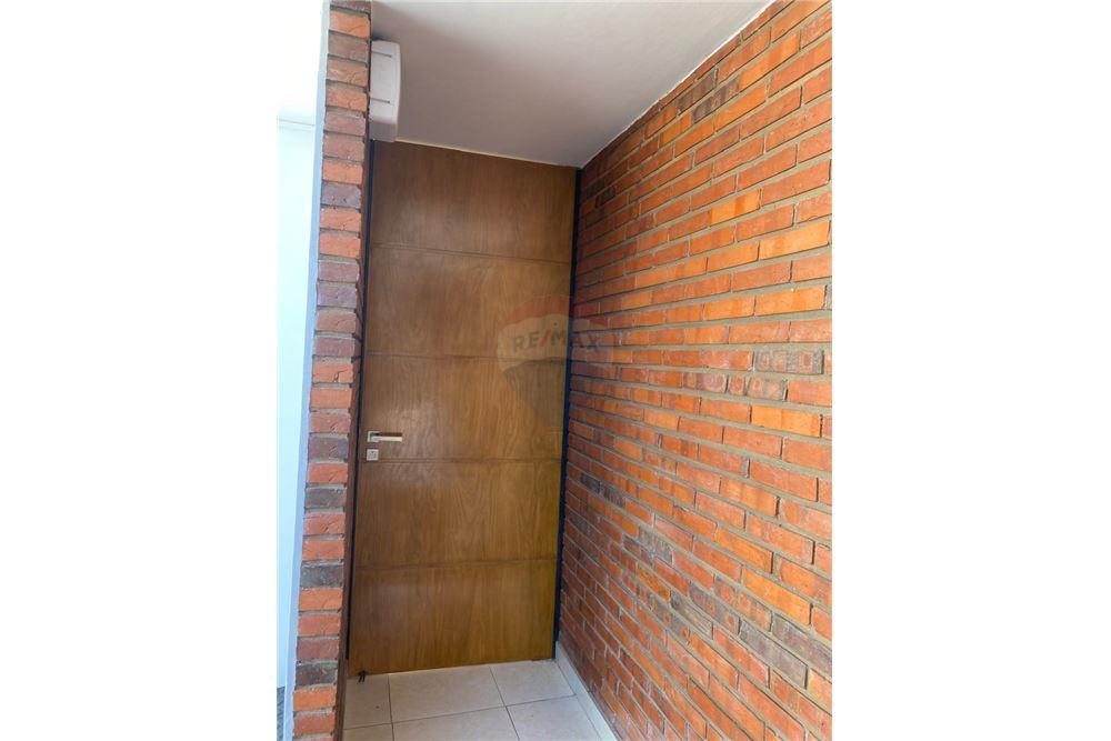 ALQUILO DUPLEX A ESTRENAR ZONA LAURELTY — foto 3