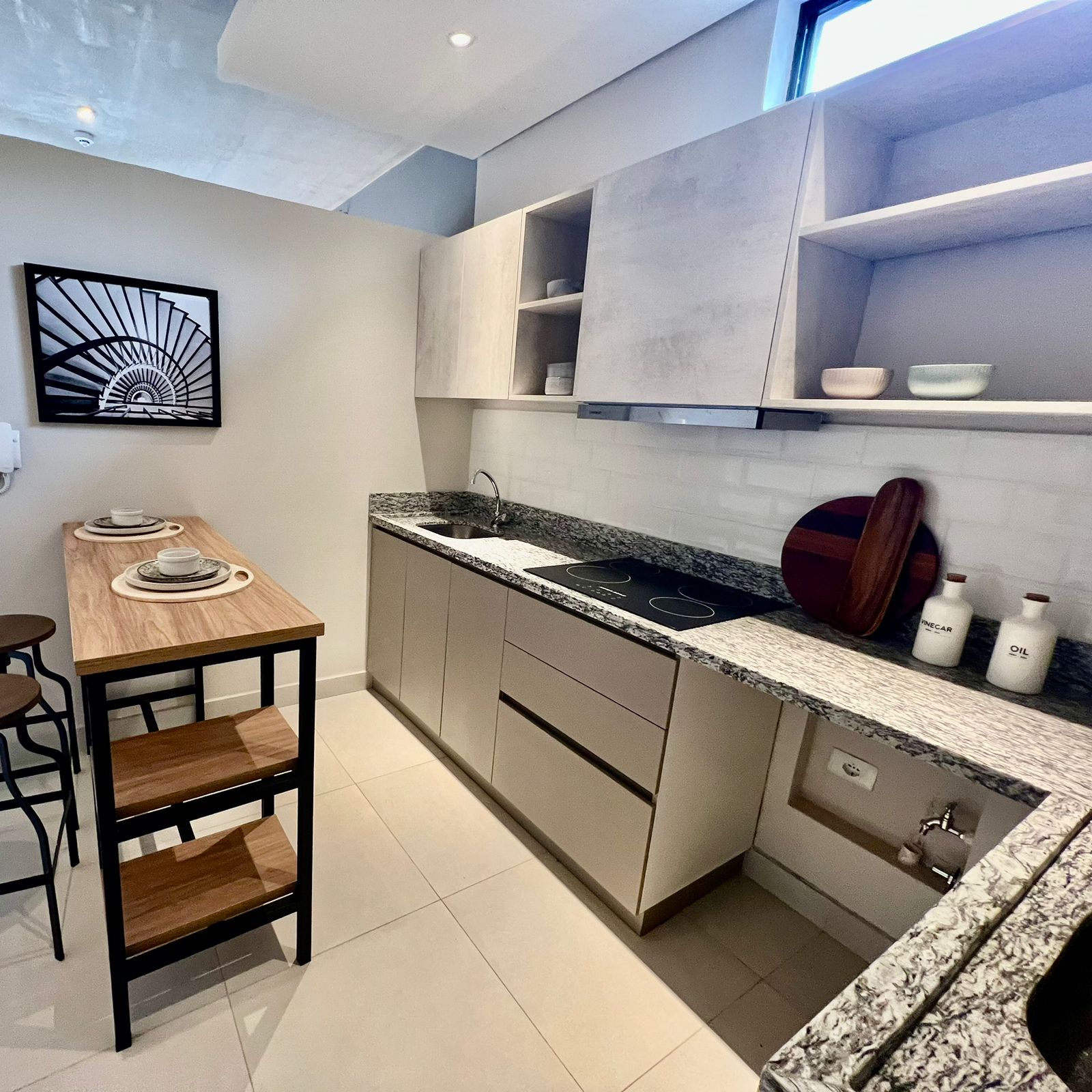 VENTA DE DEPARTAMENTOS A ESTRENAR EN LOMA PYTA ZONA UNIVERSIDAD MA AUXILIADORA — foto 2