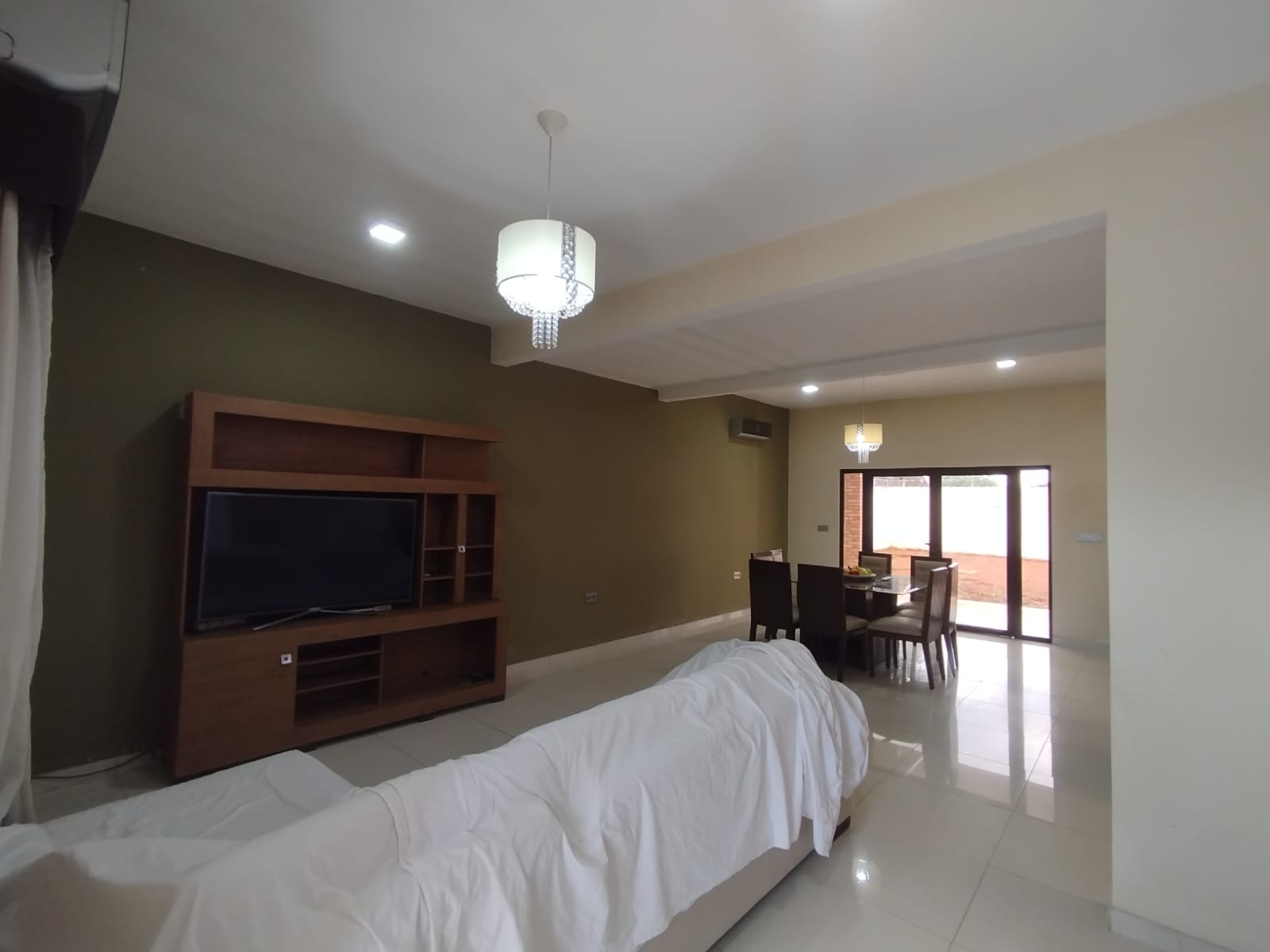 ALQUILER DE CASA AMOBLADA — foto 2